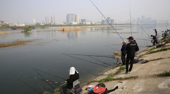 沿河钓鱼玩法介绍