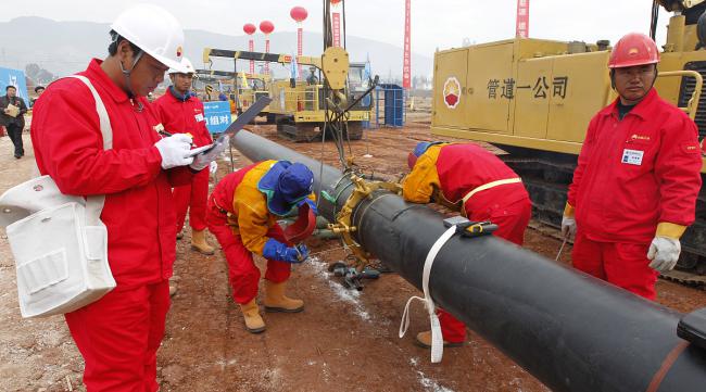 中缅原油管道投产