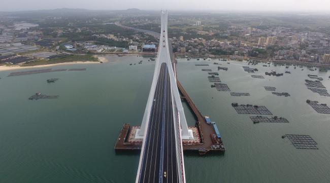 为什么跨海大桥建造难度高