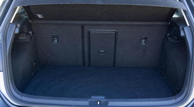大众airbag后备箱怎么开