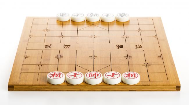 中国象棋在哪个朝代就开始玩了呢