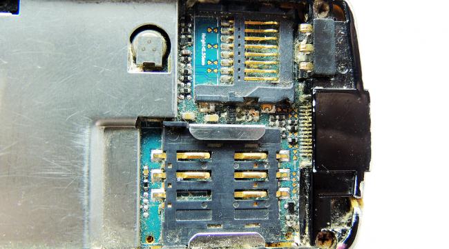 苹果手机尾插坏了怎么修复