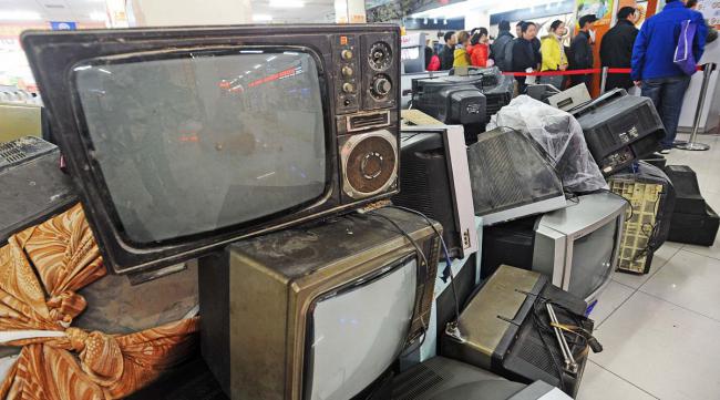 旧电视机拆了能卖什么呢