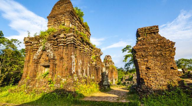 高棉族有几千年的历史了