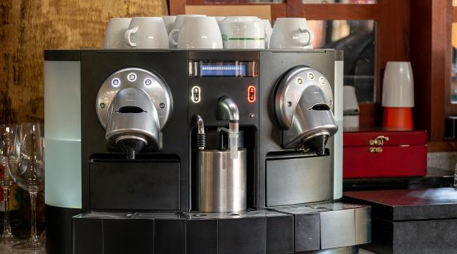 德龙胶囊咖啡机使用方法