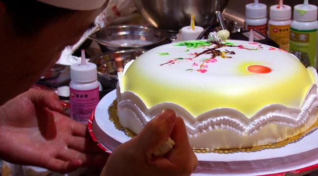 买个生日蛋糕如何消毒保存