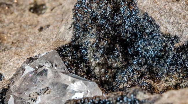 火山上真的有钻石么吗