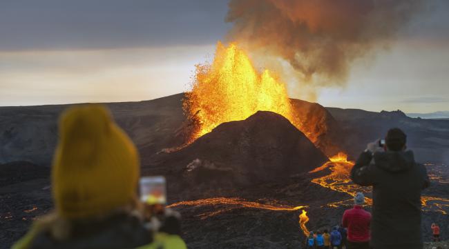玩火山怎么容易上热门呢