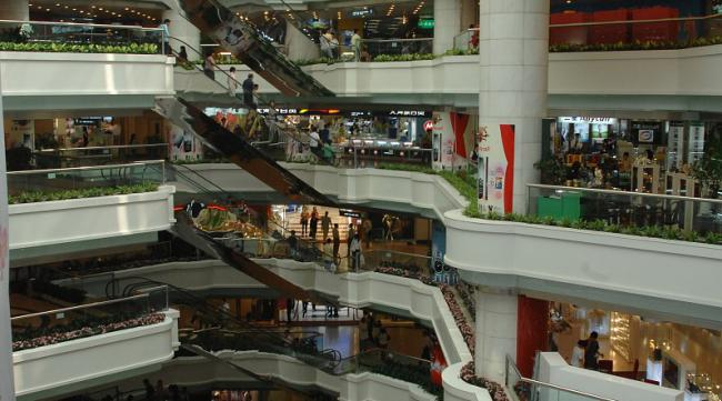 东莞有哪些比较大型的购物中心呢