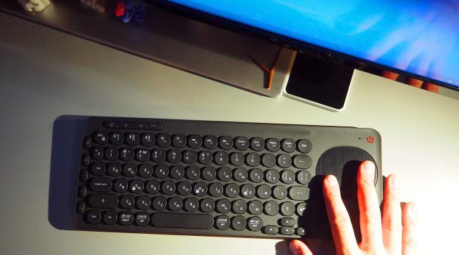 无线键盘鼠标安装方法