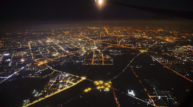 在飞机上怎么拍夜景呢图片