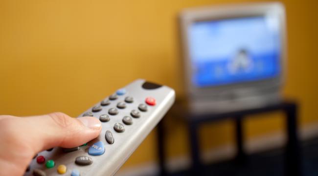 网络电视怎么设置打开固定频道功能
