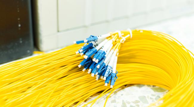 光纤黄色线连接方法图片
