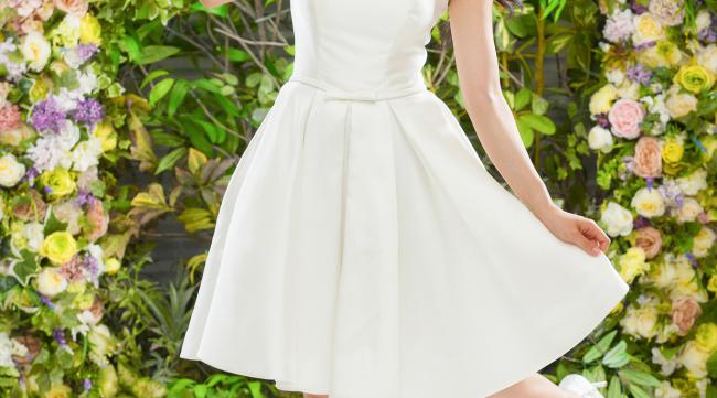 你有哪些好看的白裙子推荐英文
