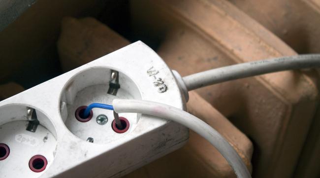 电热锅电线,插座使用注意事项是什么