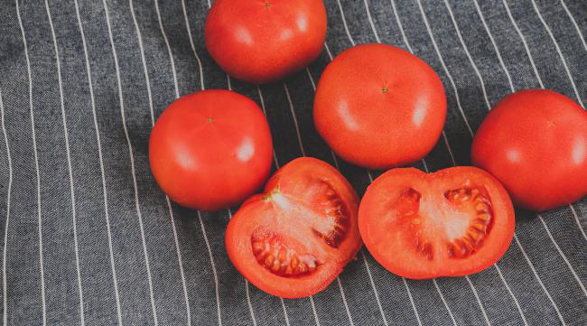 八个月宝宝吃西红柿怎么吃