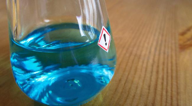 硼酸在水里如何电离的