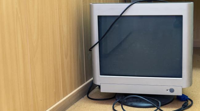 旧电脑的显示器该怎么利用起来呢