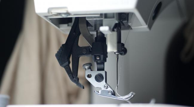 星菱绷缝机电控箱怎么调速度