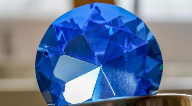 蓝宝石的属性是什么