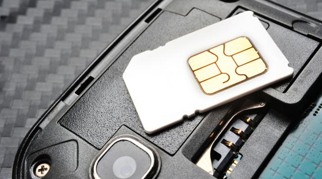 iphone能用电信卡吗