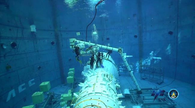 深海迷航需要特殊设备收集资源